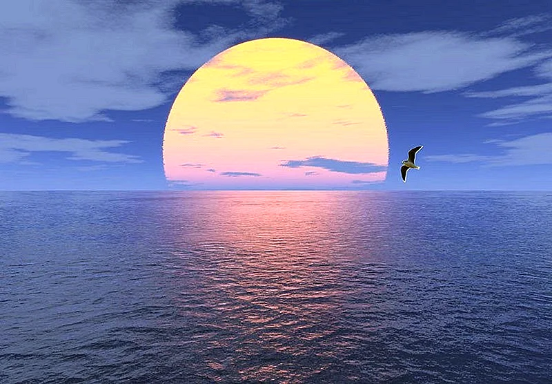 Восход Луны над морем