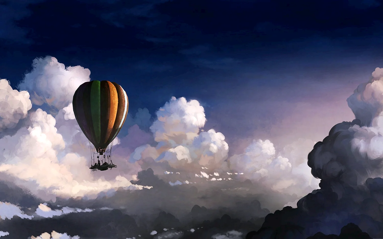 Воздушный шар в облаках