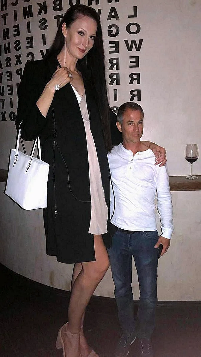 Высокие женщины
