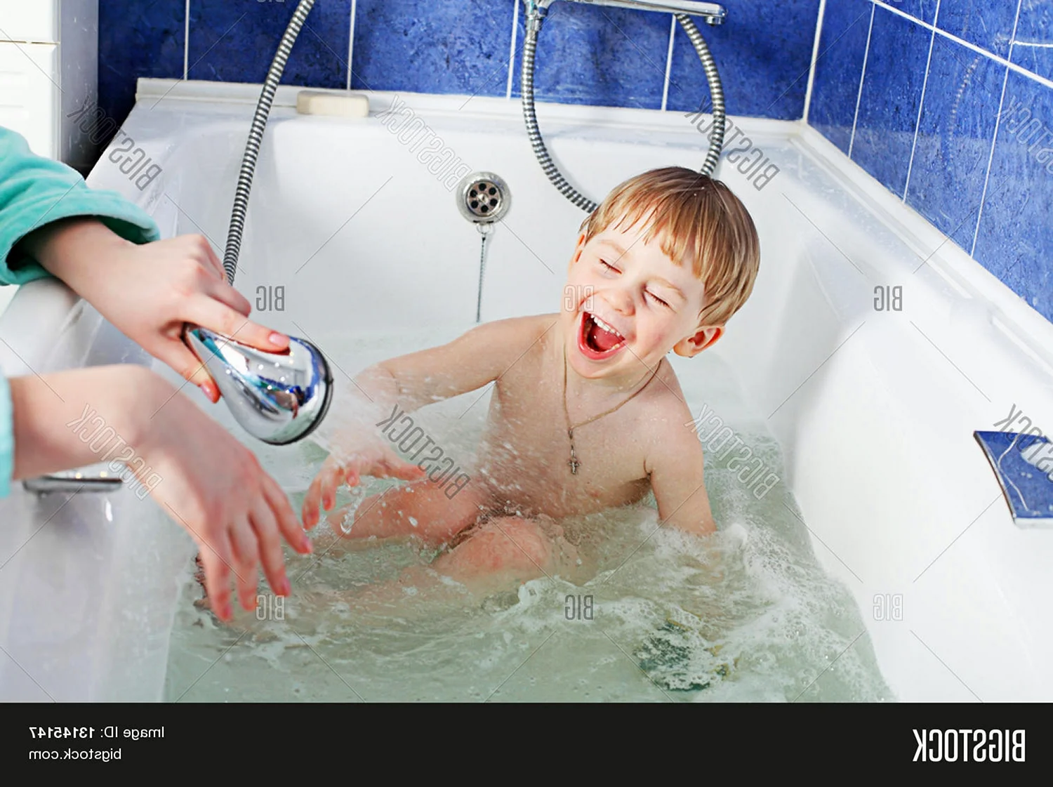 Закаливание детей в ванне