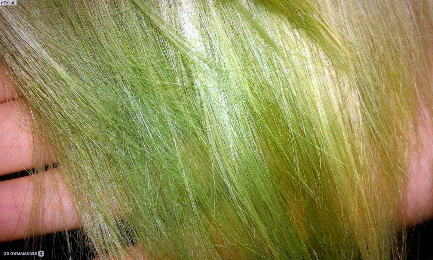 Зеленые волосы после осветления