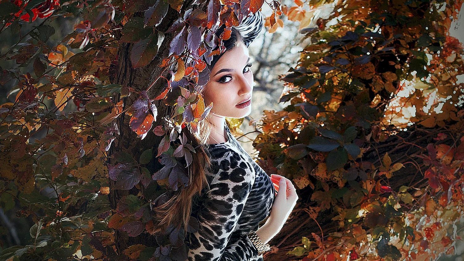 Женщина осень
