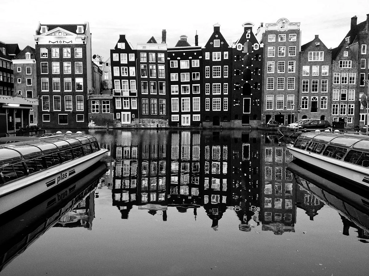 Амстердам Black and White