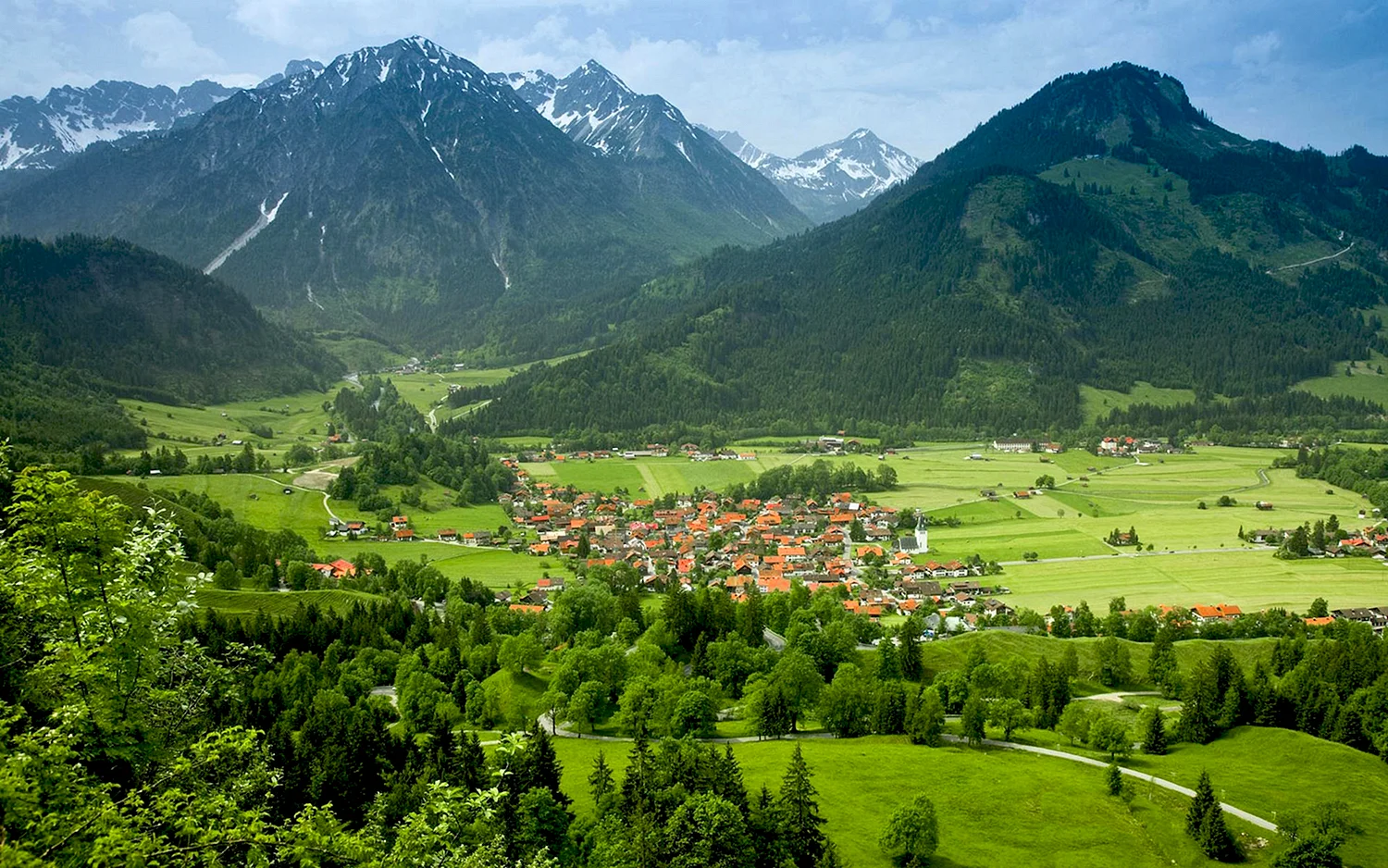 Бавария Альпы деревня