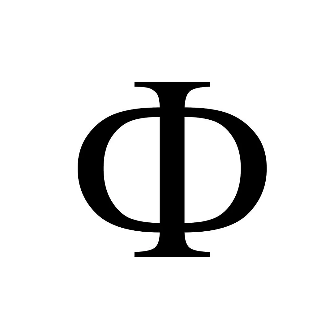 Буква ф на белом фоне