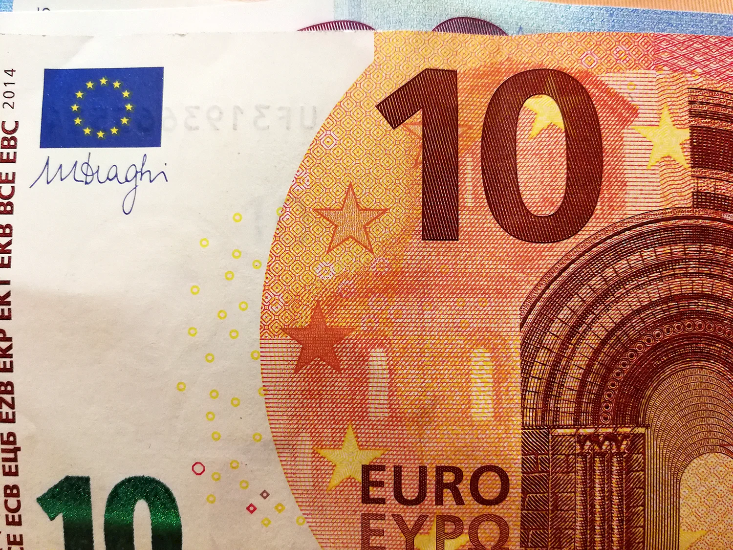 Деньги евро