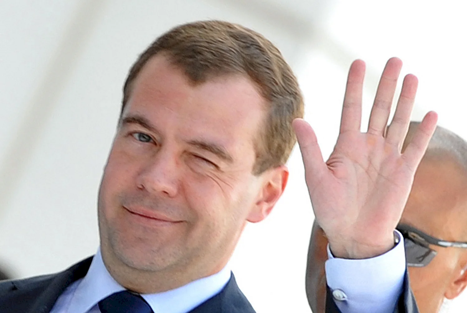 Дмитрий Медведев денег нет