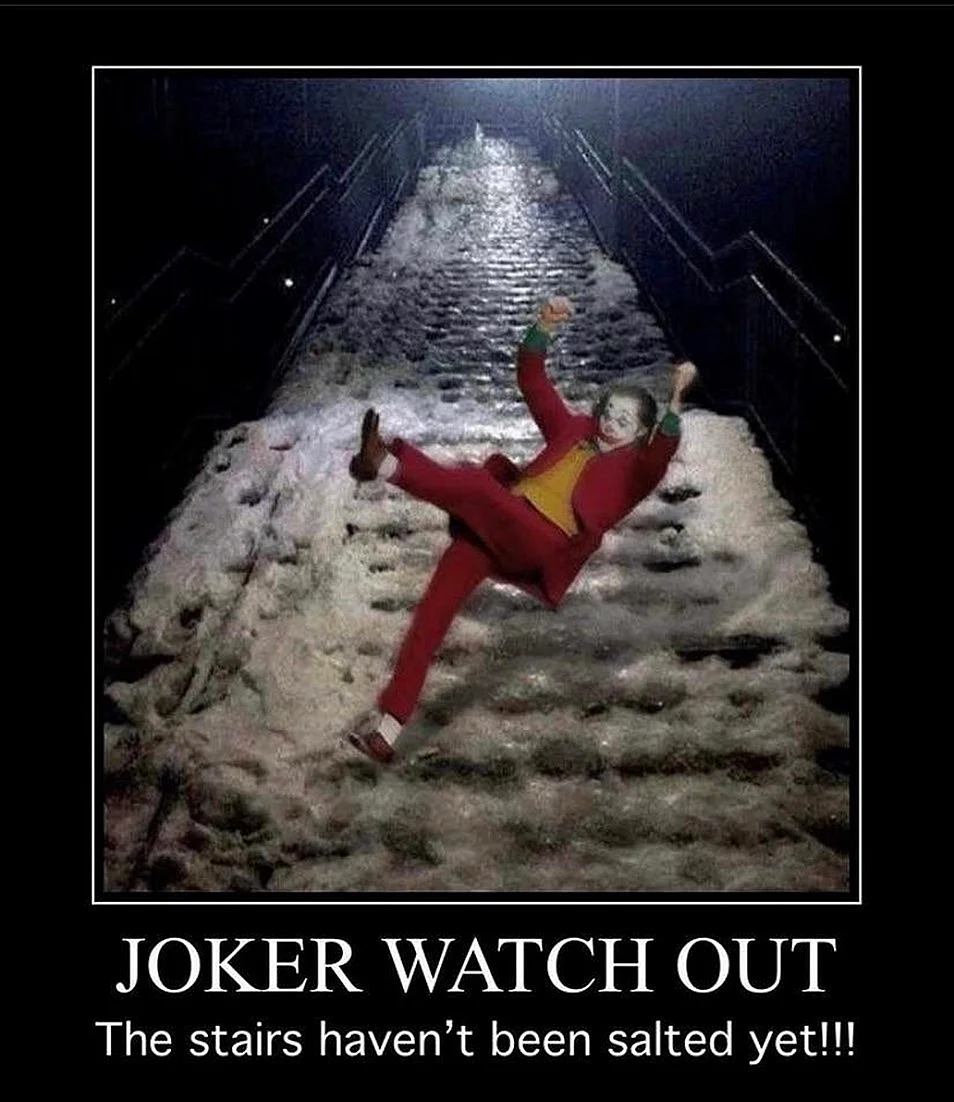 Джокер падает с лестницы