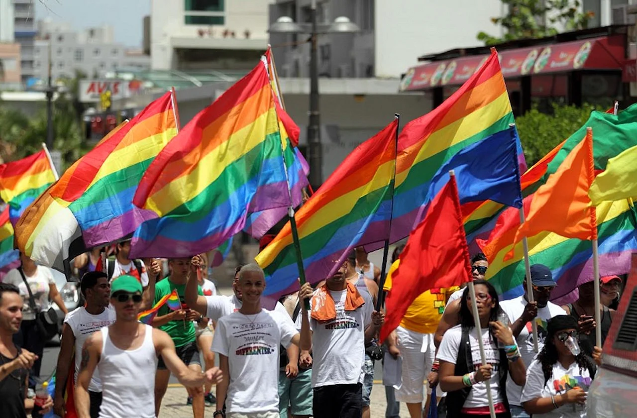Флаг ЛГБТ парад