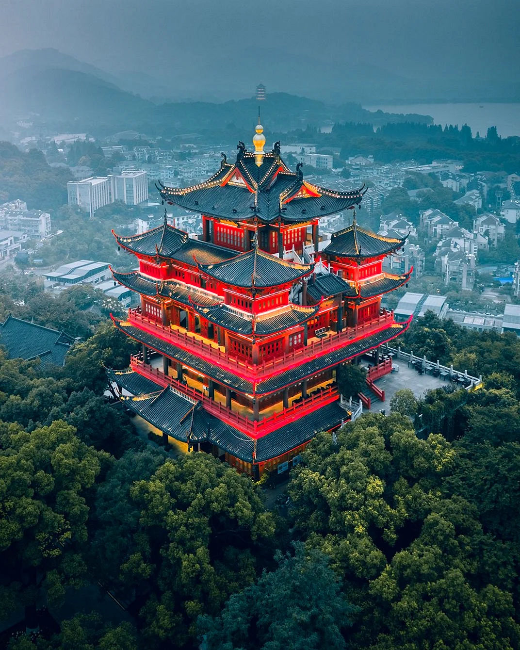 Китай монастырь Мяоэньсы