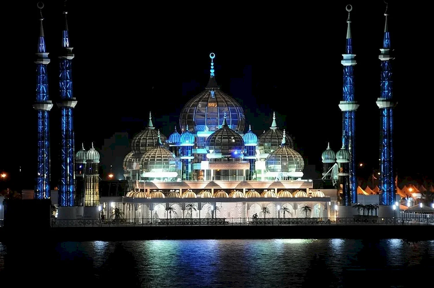 Кристальная мечеть – Куала-Тренгану, Малайзия