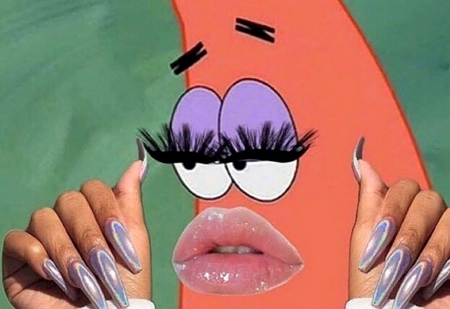 Патрик с губами и ногтями