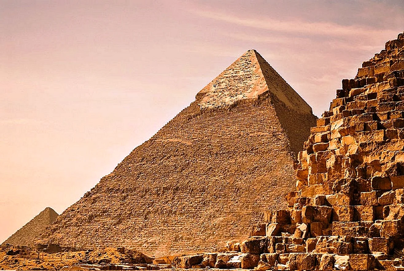 Пирамида Хуфу Египет