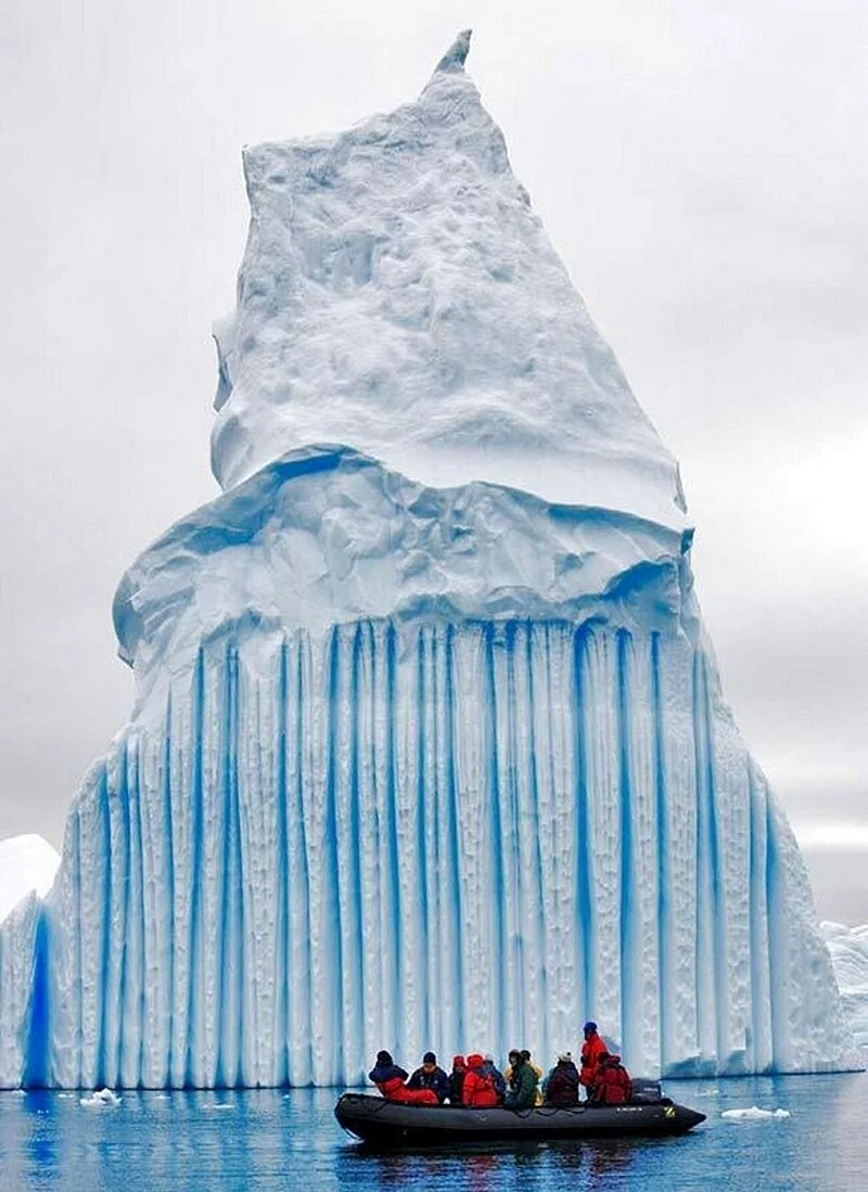Пирамидальные айсберги