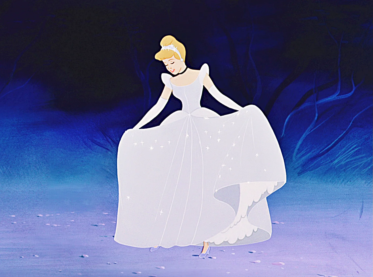 Принцесса в белом платье