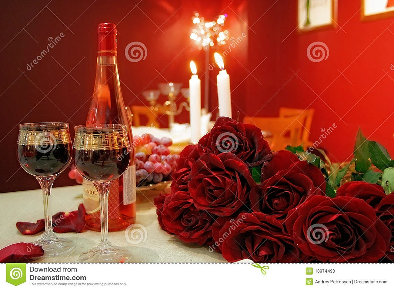 Розы красные букеты шампанское