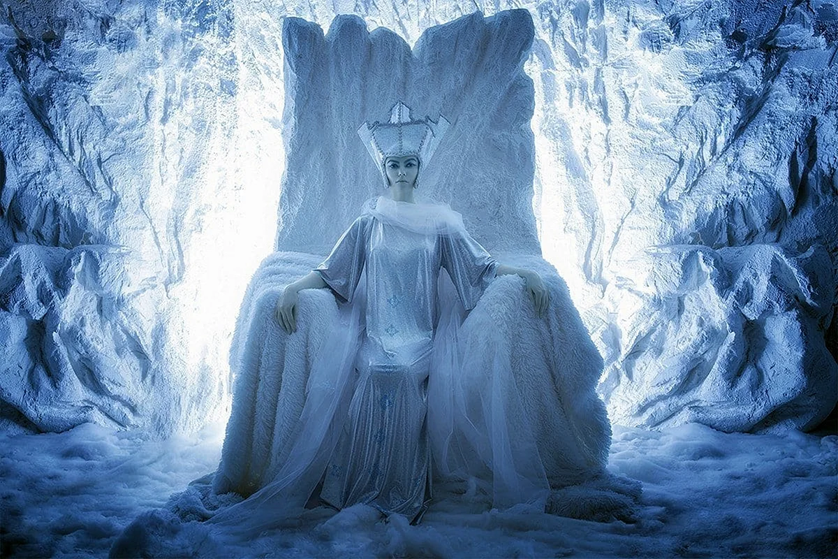 Снежная Королева из сказки Снежная Королева