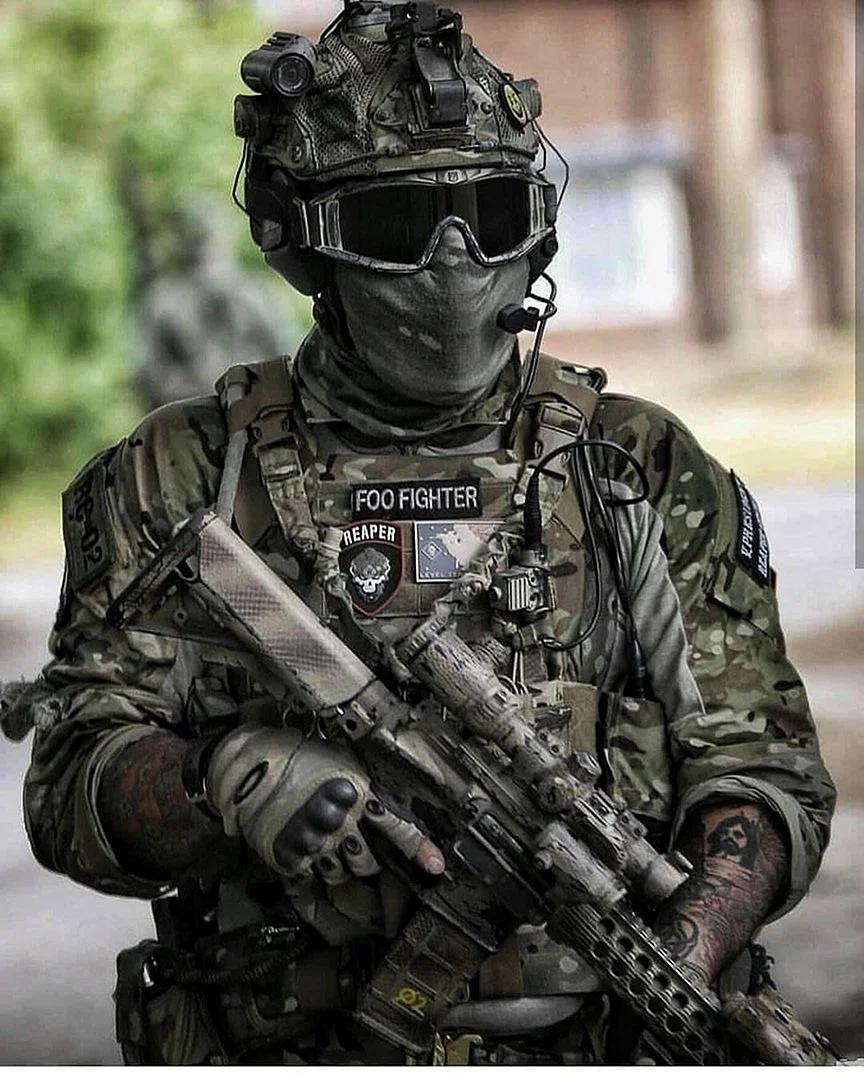 фото военного в очках
