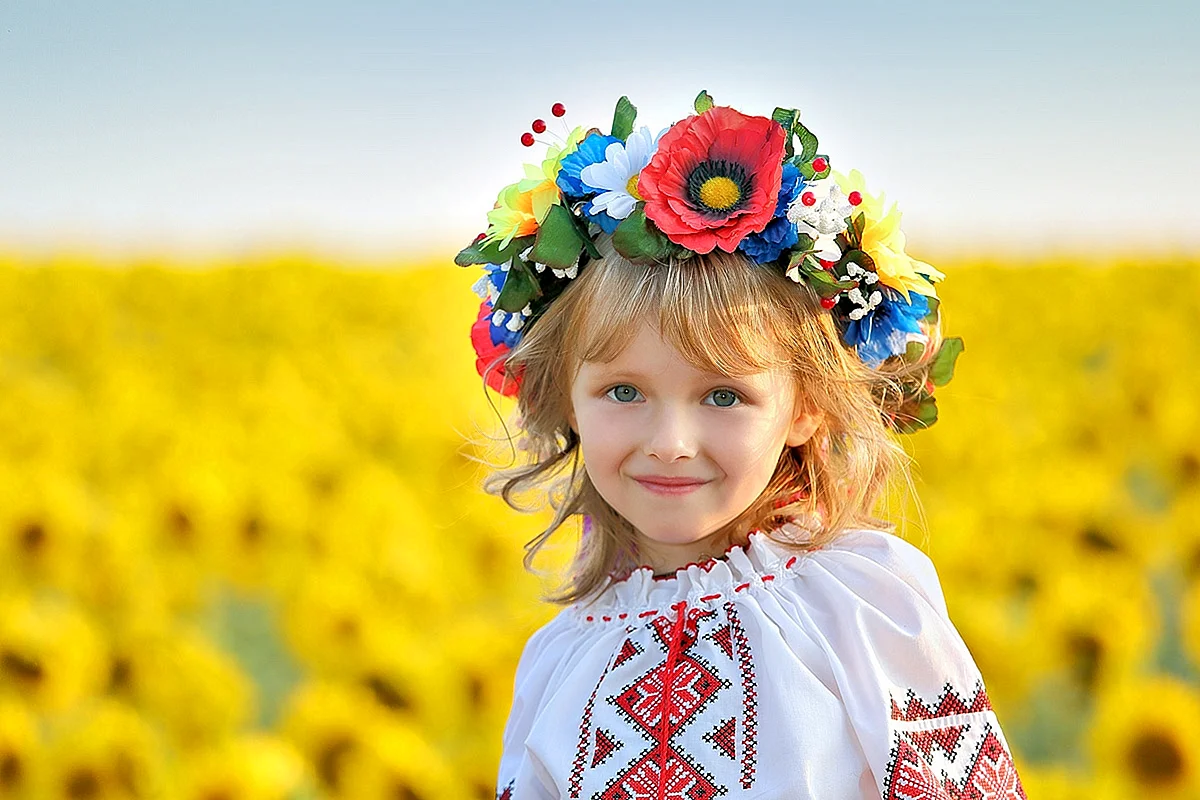 Украинские дети в вышиванках