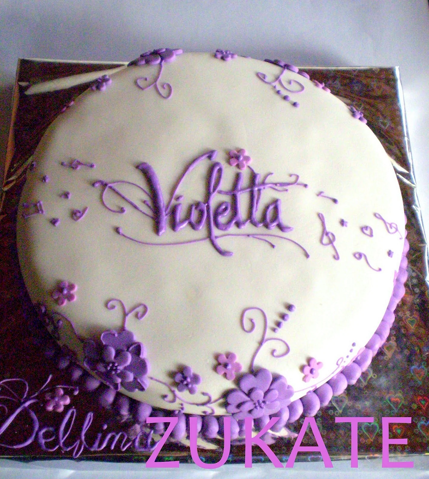 Виолетта с днем рождения