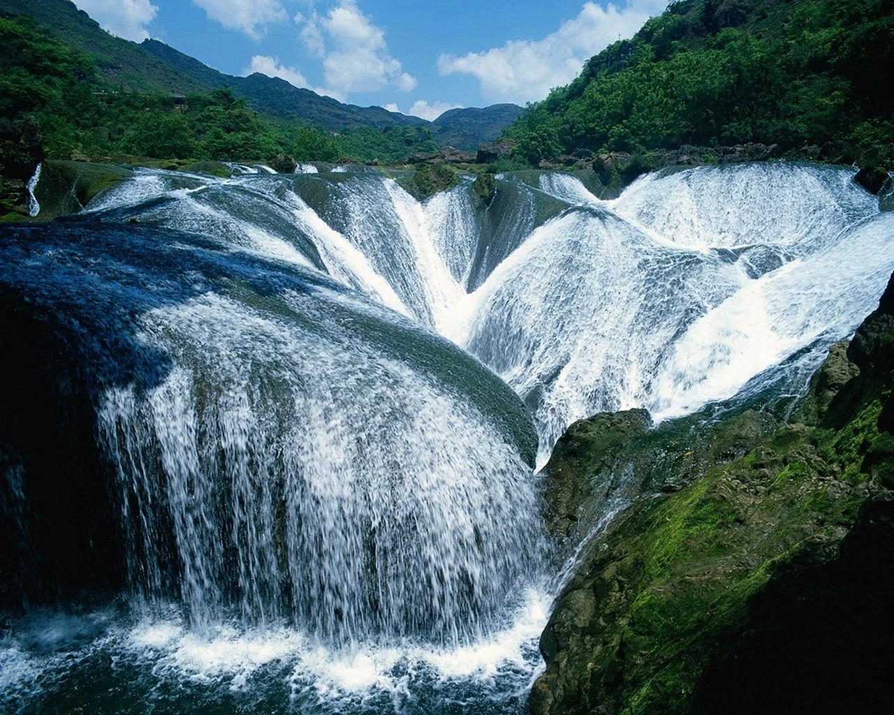 Водопад Жемчужина Китай