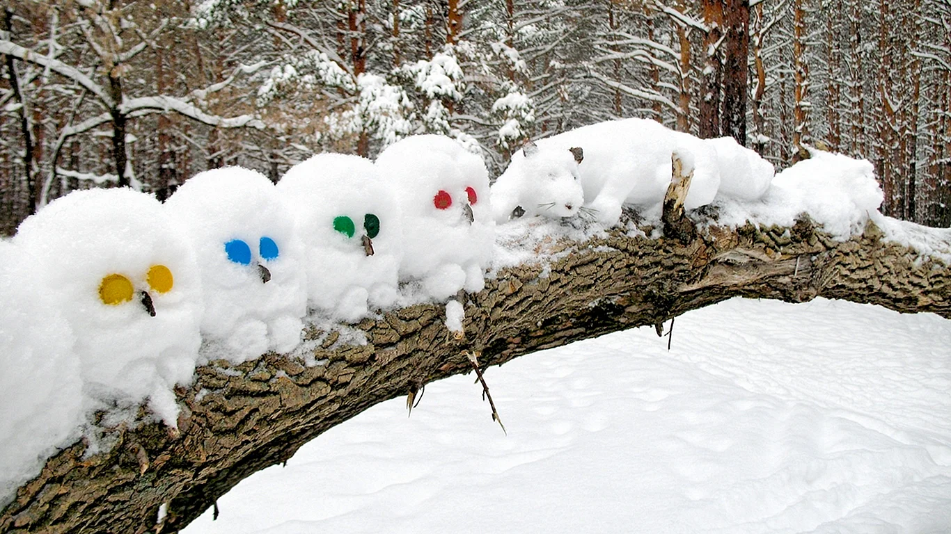 Забавный Снеговик