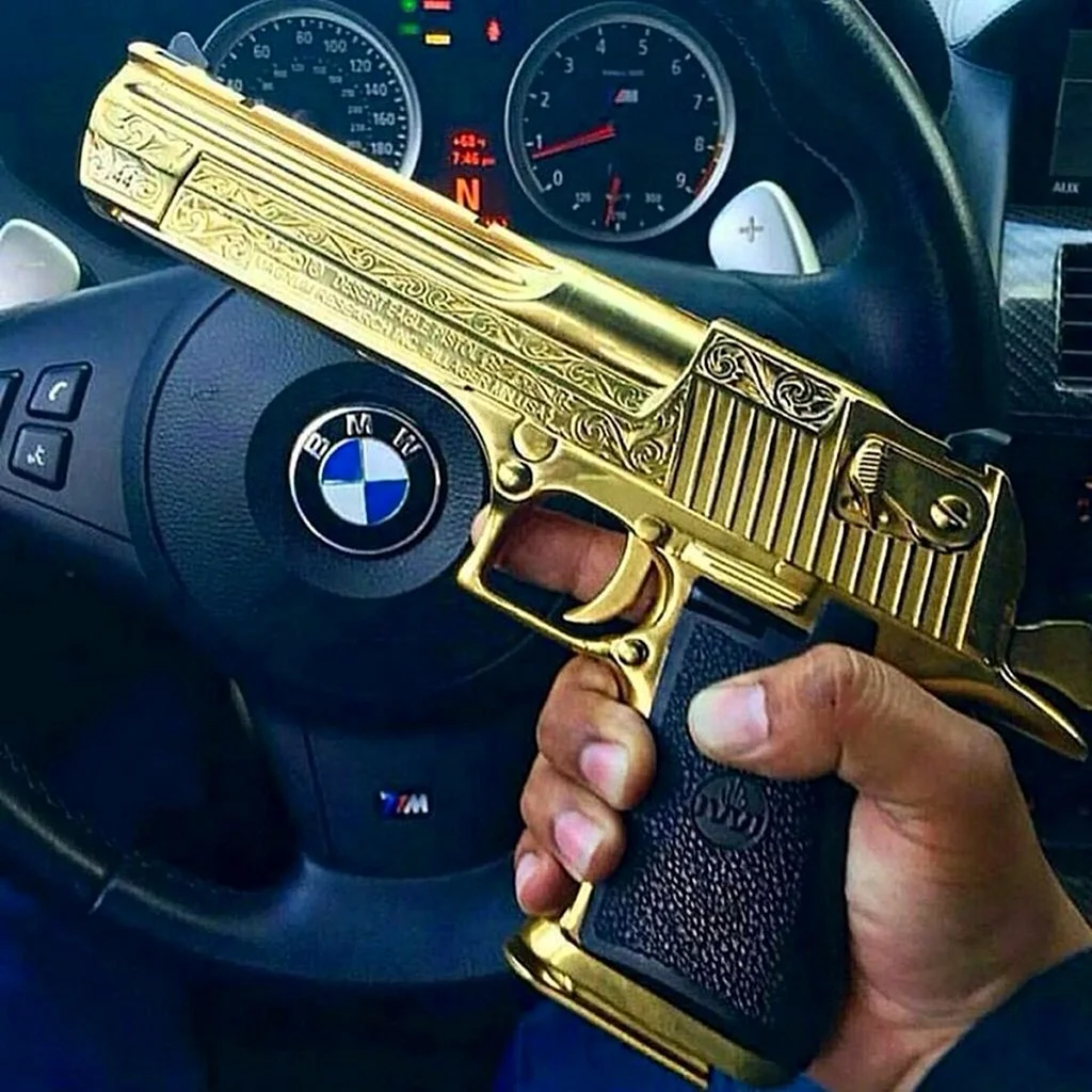 Золотой пистолет Эль Чапо