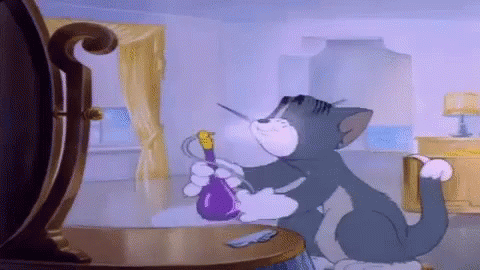Гифка тома и джерри. Том и Джерри гиф. Гифка из мультфильма том и Джерри. Кот том смущается. Кот том гифка.